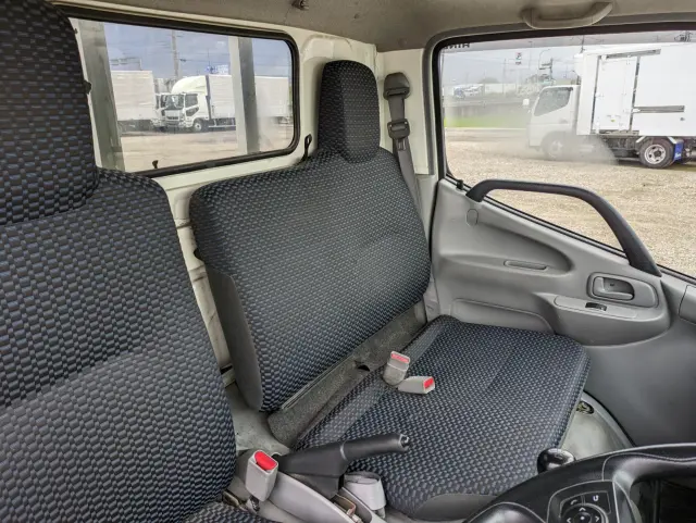 日野 デュトロ 2PG-XZC605M(2WD)の写真28