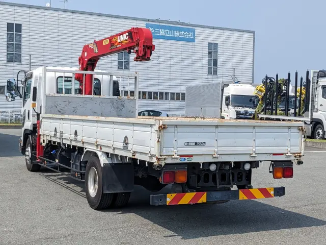 いすゞ フォワード 2PG-FRR90S1(2WD)の写真3