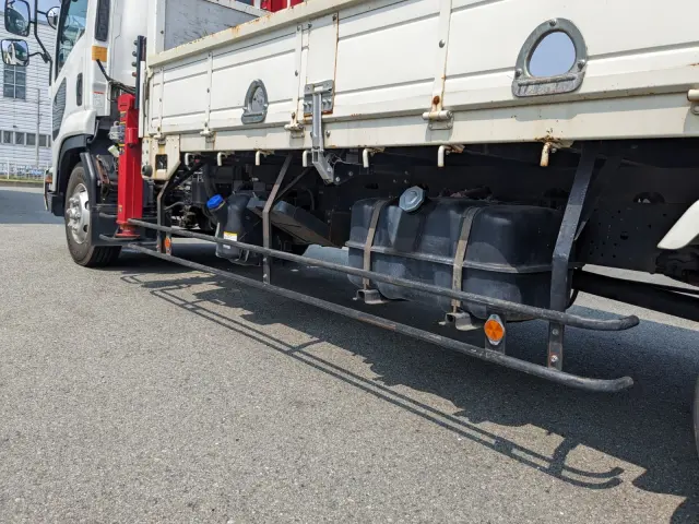 いすゞ フォワード 2PG-FRR90S1(2WD)の写真12