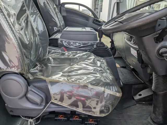 いすゞ フォワード 2PG-FRR90S1(2WD)の写真34