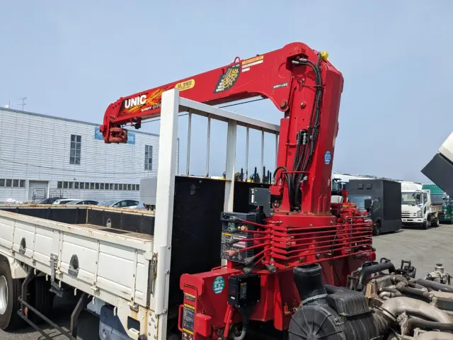 いすゞ フォワード 2PG-FRR90S1(2WD)の写真40