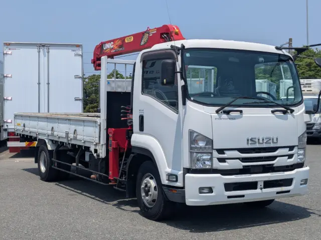 いすゞ フォワード 2PG-FRR90S1(2WD)の写真3
