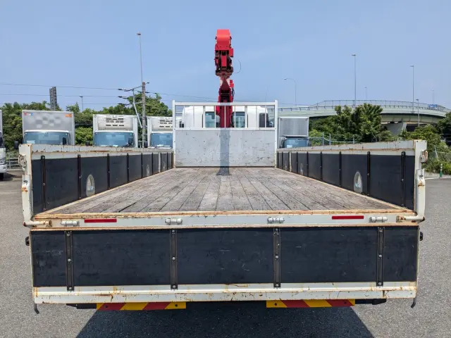 いすゞ フォワード 2PG-FRR90S1(2WD)の写真9