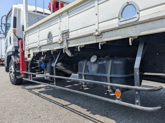 いすゞ フォワード 2PG-FRR90S1(2WD)の写真18