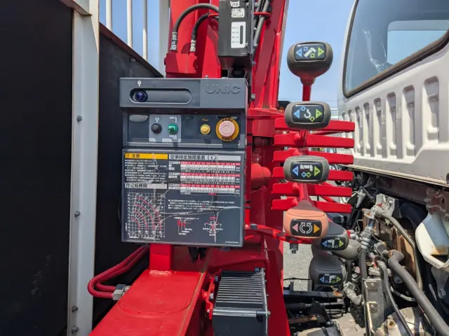 いすゞ フォワード 2PG-FRR90S1(2WD)の写真35