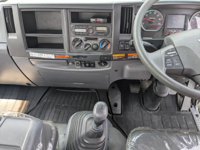 いすゞ フォワード 2PG-FRR90S1(2WD)の写真42