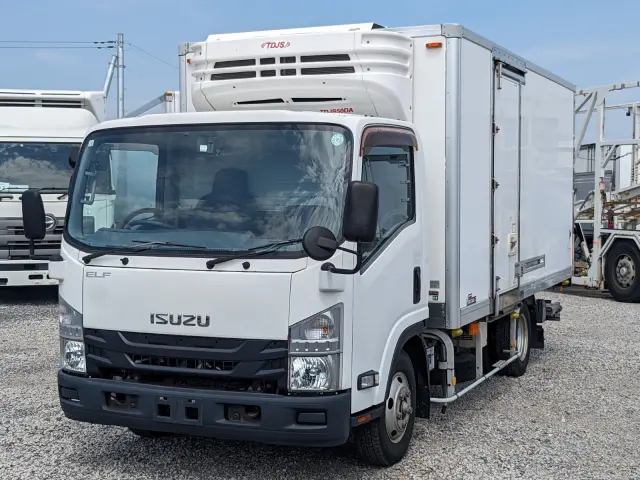いすゞ エルフ TPG-NPR85AN(2WD)の写真1