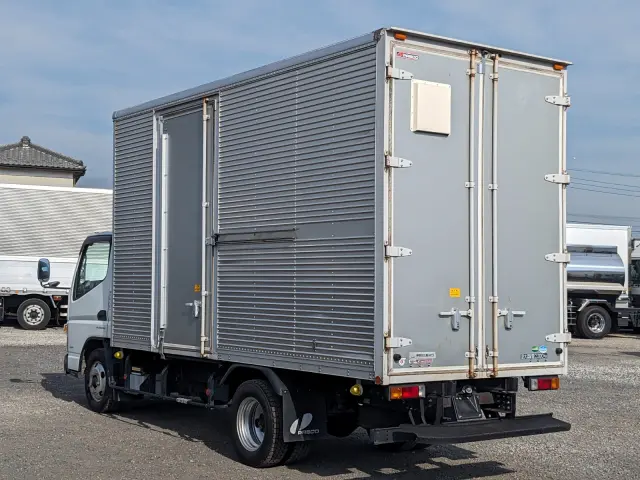 三菱 キャンター TPG-FEA50(2WD)の写真4