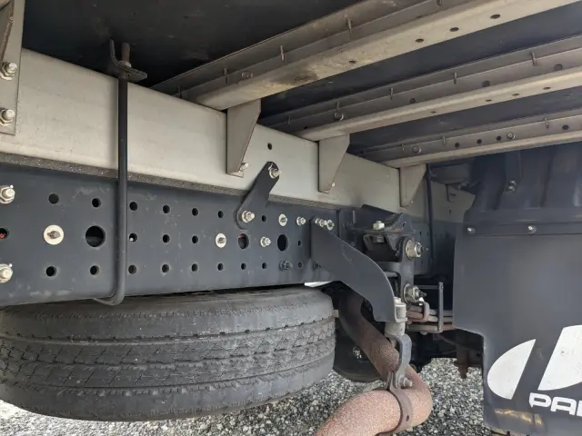 三菱 キャンター TPG-FEA50(2WD)の写真24
