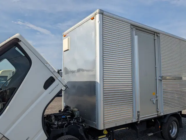三菱 キャンター TPG-FEA50(2WD)の写真40