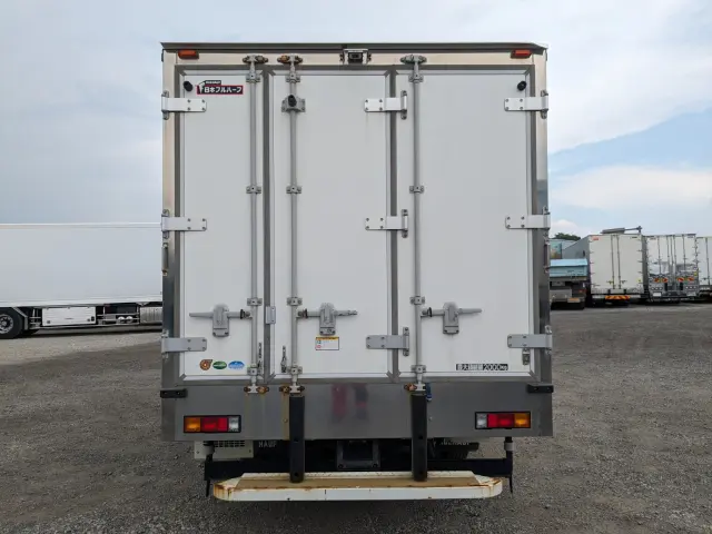 三菱 キャンター TPG-FEB50(2WD)の写真6