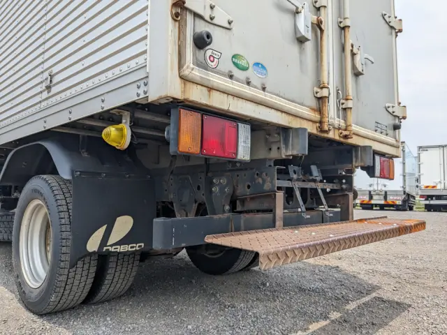 いすゞ エルフ TKG-NKS85AN(2WD)の写真8