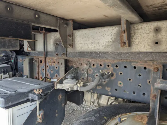 いすゞ エルフ TKG-NKS85AN(2WD)の写真23