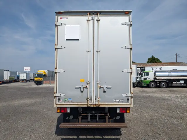 いすゞ エルフ TKG-NKS85AN(2WD)の写真5