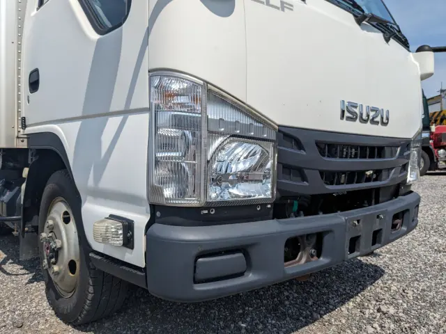 いすゞ エルフ TKG-NKS85AN(2WD)の写真45
