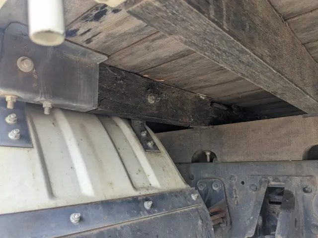 いすゞ フォワード 2PG-FRR90S1(2WD)の写真11