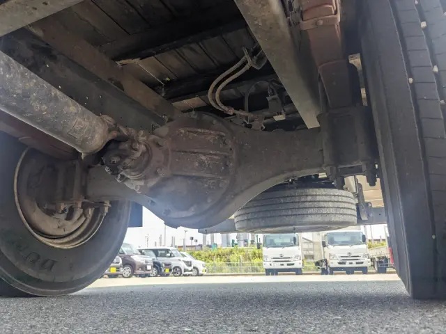 いすゞ フォワード 2PG-FRR90S1(2WD)の写真12