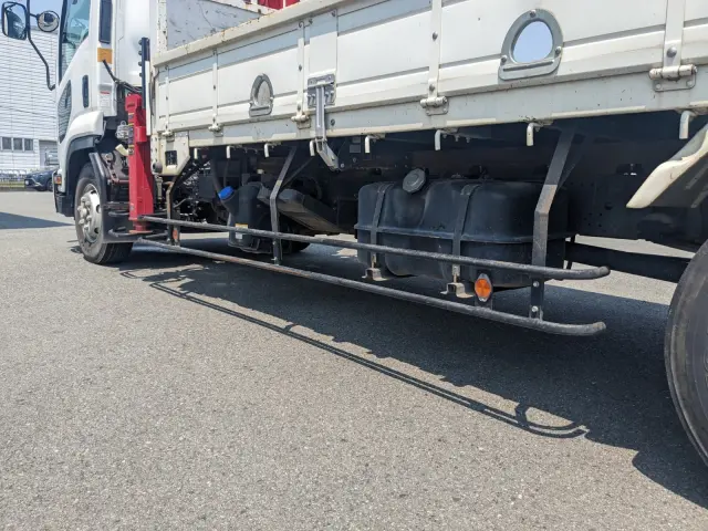 いすゞ フォワード 2PG-FRR90S1(2WD)の写真13