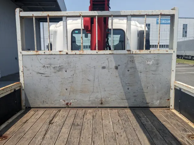 いすゞ フォワード 2PG-FRR90S1(2WD)の写真18