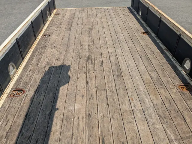 いすゞ フォワード 2PG-FRR90S1(2WD)の写真18