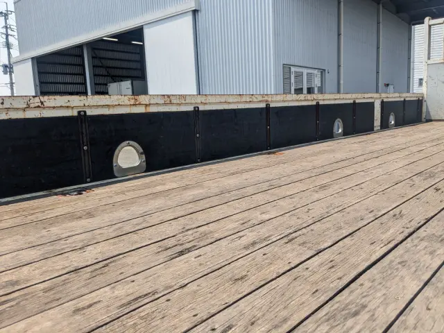 いすゞ フォワード 2PG-FRR90S1(2WD)の写真22