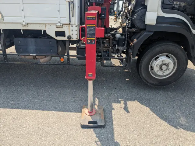 いすゞ フォワード 2PG-FRR90S1(2WD)の写真33