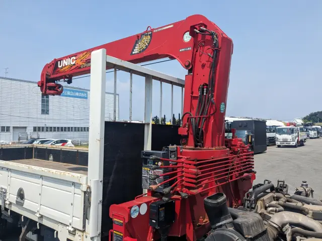 いすゞ フォワード 2PG-FRR90S1(2WD)の写真42