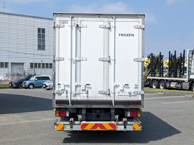 いすゞ エルフ TPG-NPR85AN(2WD)の写真8