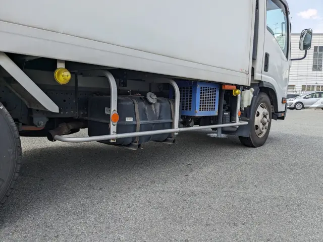 いすゞ エルフ TPG-NPR85AN(2WD)の写真17