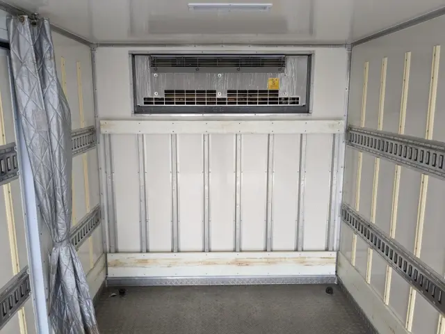 いすゞ エルフ TPG-NPR85AN(2WD)の写真22