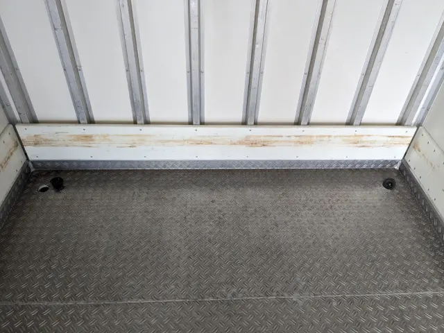 いすゞ エルフ TPG-NPR85AN(2WD)の写真23