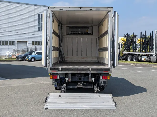 いすゞ エルフ TPG-NPR85AN(2WD)の写真33