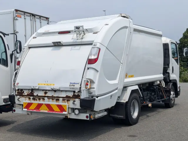 いすゞ フォワード 2PG-FRR90S1(2WD)の写真4