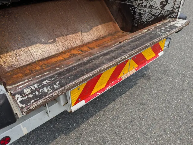 いすゞ フォワード 2PG-FRR90S1(2WD)の写真10