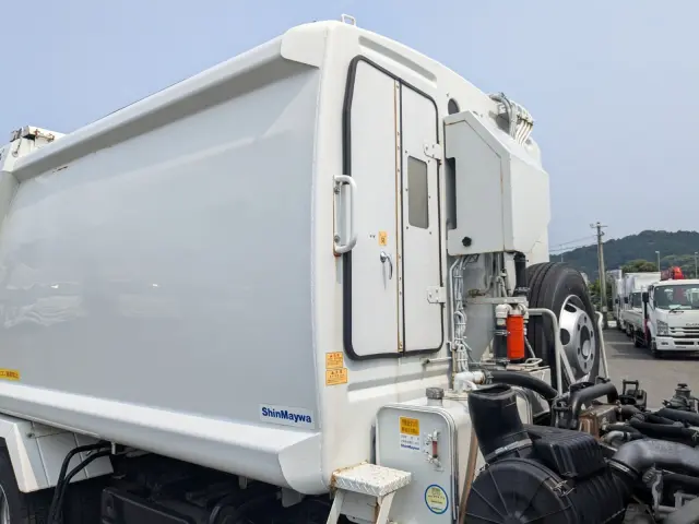 いすゞ フォワード 2PG-FRR90S1(2WD)の写真42