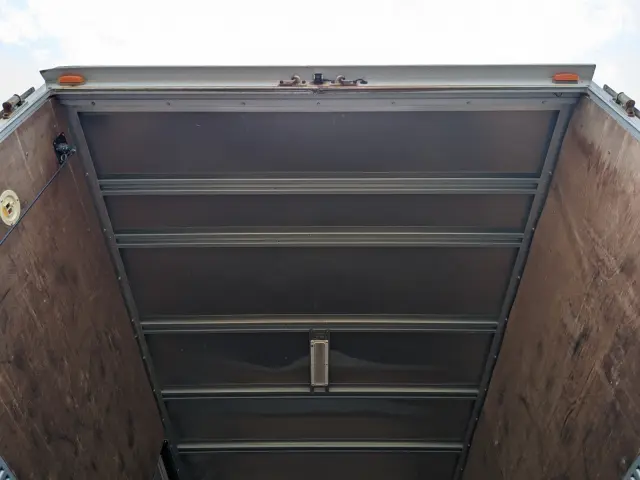 いすゞ エルフ TKG-NPS85AN(4WD)の写真15