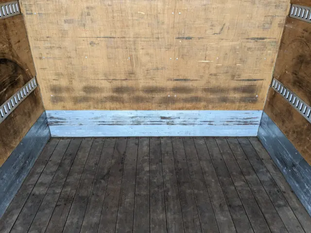 いすゞ エルフ TKG-NPS85AN(4WD)の写真18