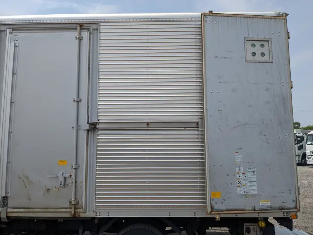 いすゞ エルフ TKG-NPS85AN(4WD)の写真24