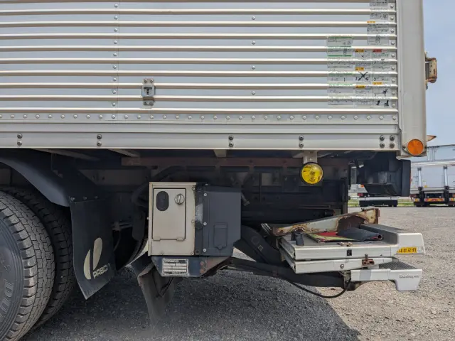 いすゞ エルフ TKG-NPS85AN(4WD)の写真25