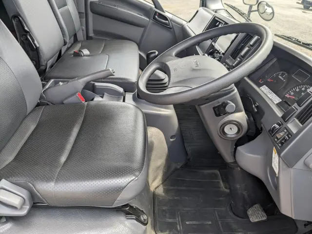 いすゞ エルフ TKG-NPS85AN(4WD)の写真38