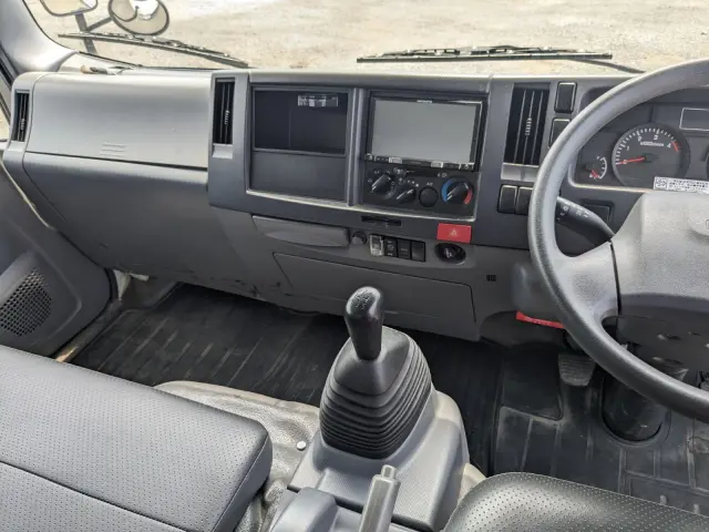 いすゞ エルフ TKG-NPS85AN(4WD)の写真41