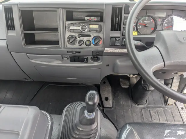 いすゞ フォワード TKG-FRR90S1(2WD)の写真41