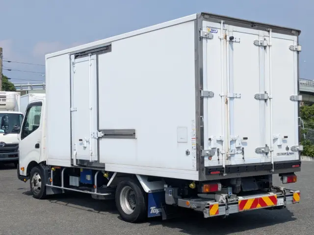 日野 デュトロ TPG-XZU712M(2WD)の写真5