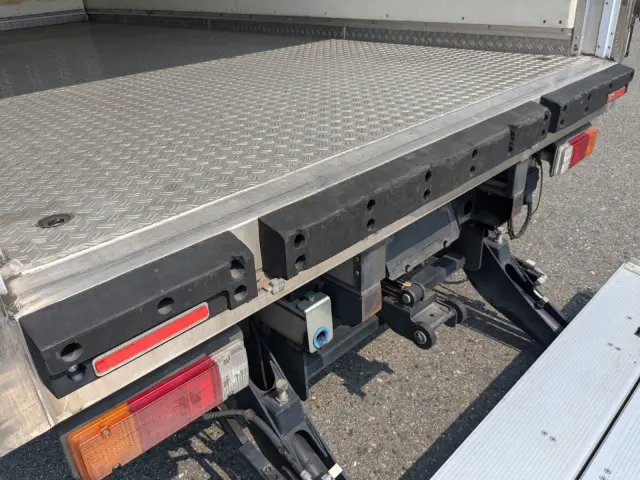 日野 デュトロ TPG-XZU712M(2WD)の写真12