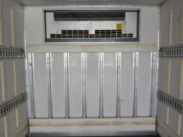 日野 デュトロ TPG-XZU712M(2WD)の写真19