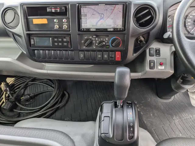 日野 デュトロ TPG-XZU712M(2WD)の写真38