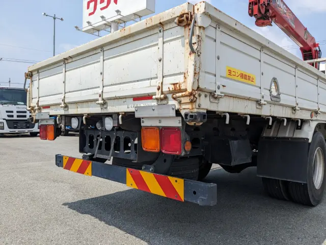 いすゞ フォワード 2PG-FRR90S1(2WD)の写真7