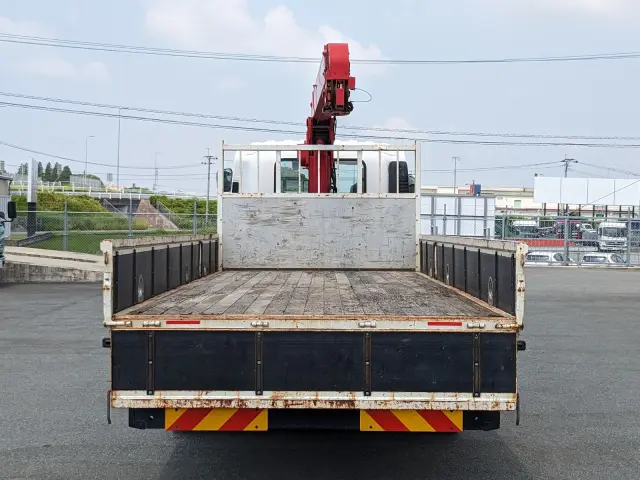 いすゞ フォワード 2PG-FRR90S1(2WD)の写真8