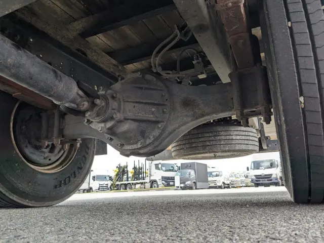 いすゞ フォワード 2PG-FRR90S1(2WD)の写真11