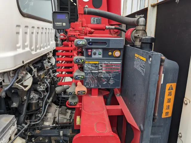 いすゞ フォワード 2PG-FRR90S1(2WD)の写真24